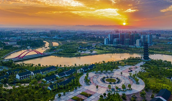 Se celebró un Foro Popular entre los diputados del Congreso Nacional del pueblo y los representantes de los ciudadanos.